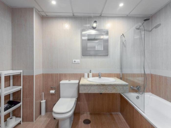Apartment Stylish Spacious Apt, Comfy Pool Prime Location Marbella