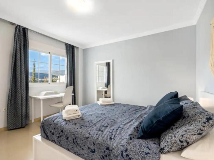Apartment Stylish Spacious Apt, Comfy Pool Prime Location